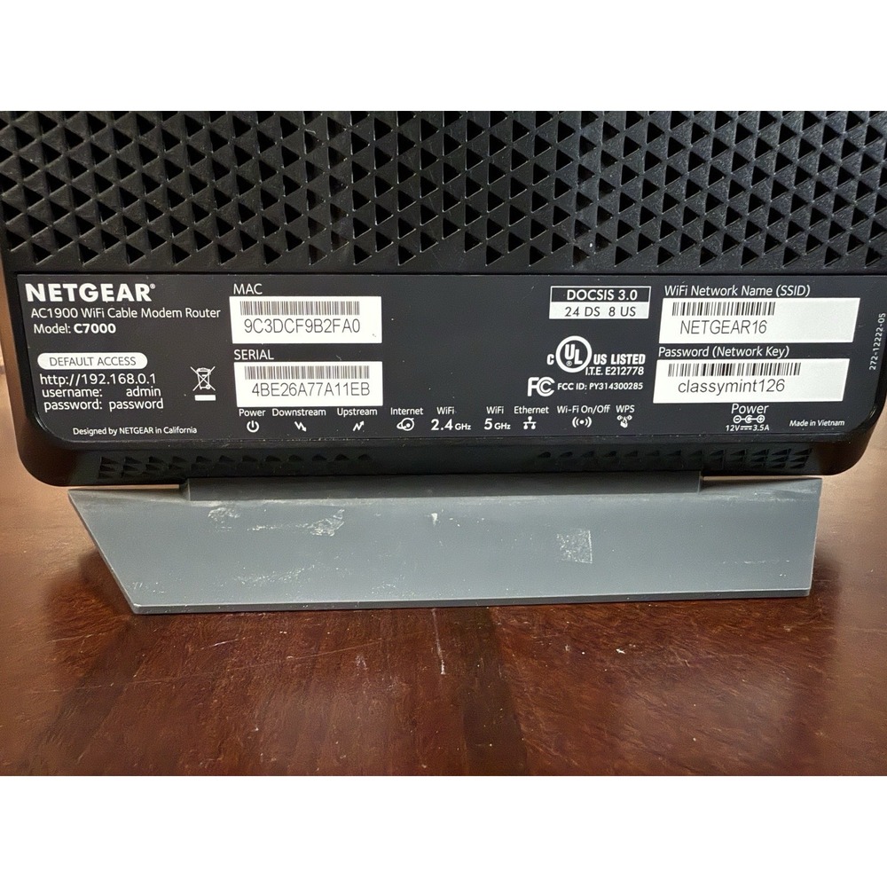 Netgear C7000 AC1900 WiFi DOCSIS 3.0 Cable Modem Router - Picture 3 of 6